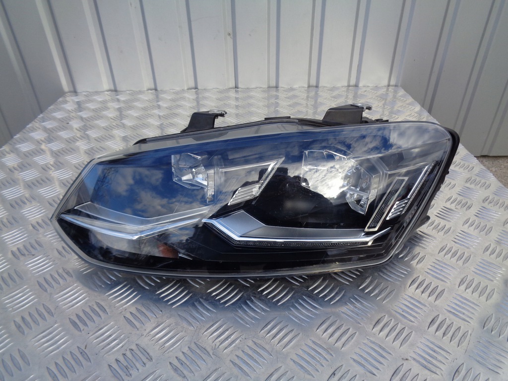 vw polo 6c full led izq. (#)