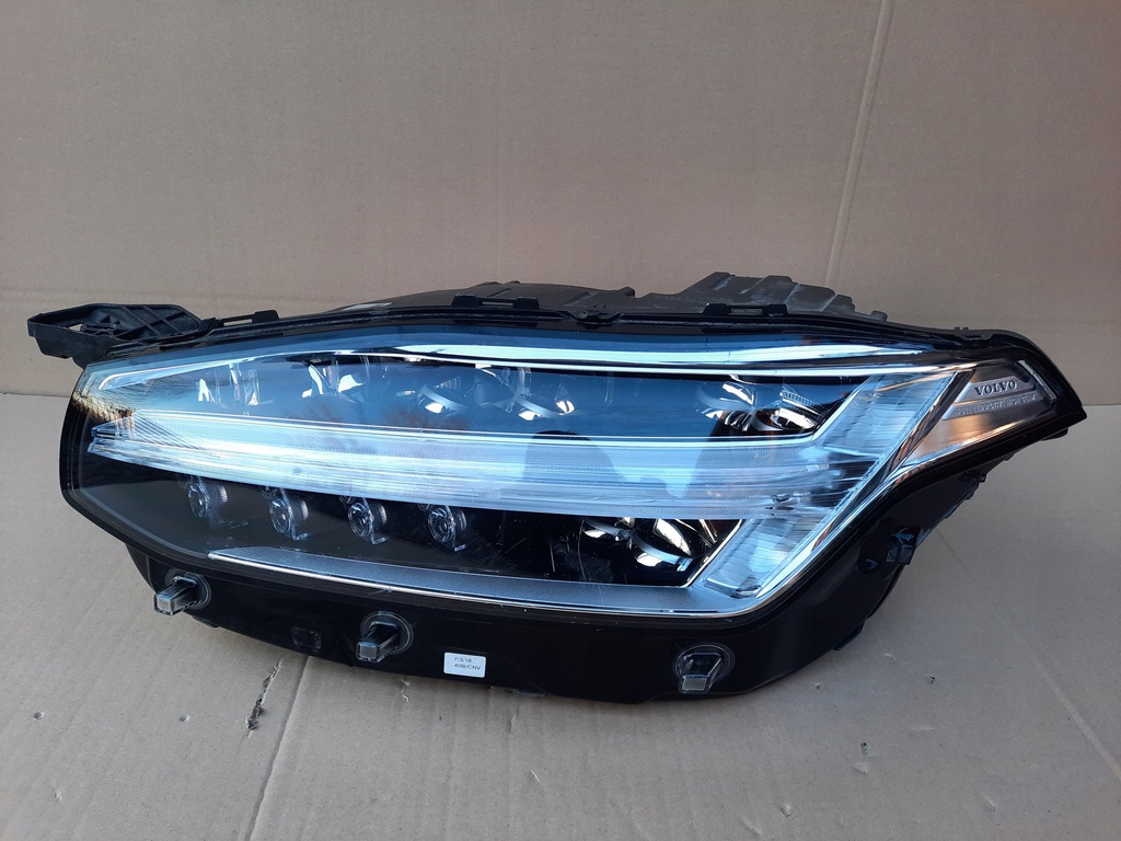 full led izq. volvo xc90 ii 2 faro 31353153 (#)