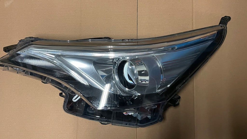 faro izq. full led avensis t29 2015 2018 (#)