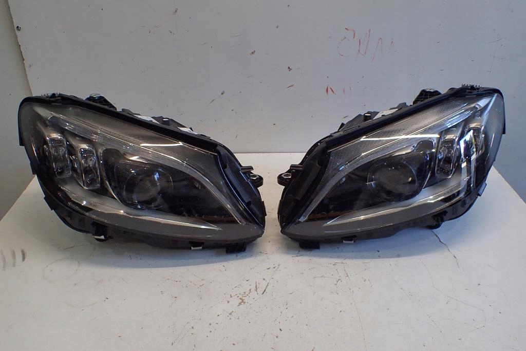  faro der.. mercedes c clase w205 lift 18 full led (#)