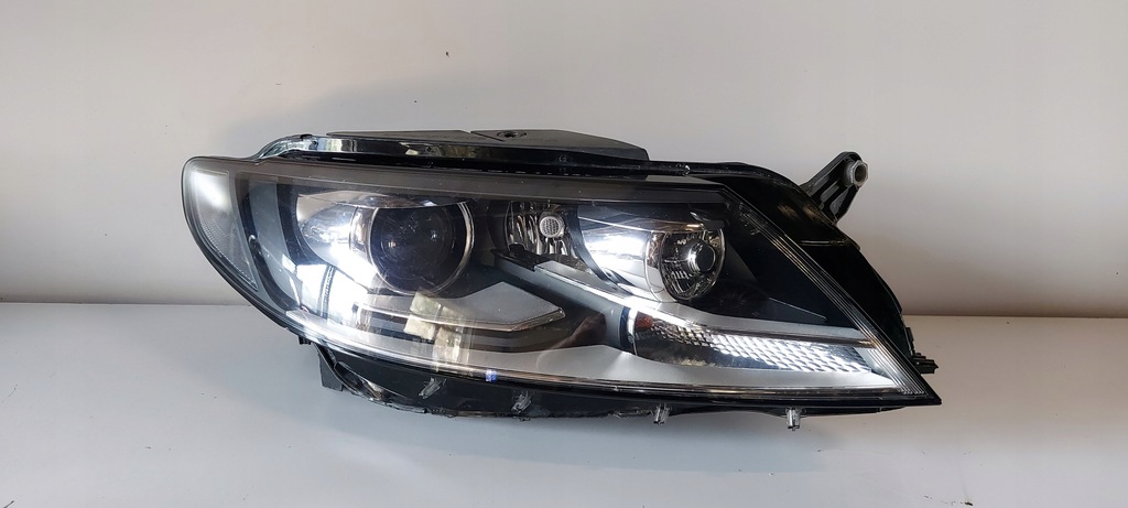  faro delantero der.. vw passat cc lift xénon (#)