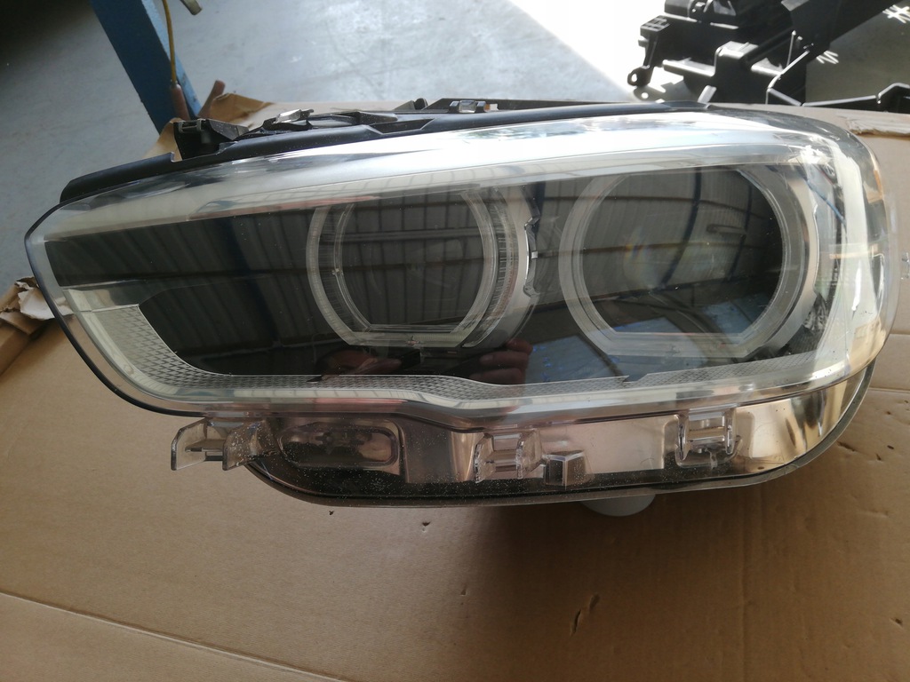 bmw f20 f21 lift lci faro  delaentero   izq.  led (#)