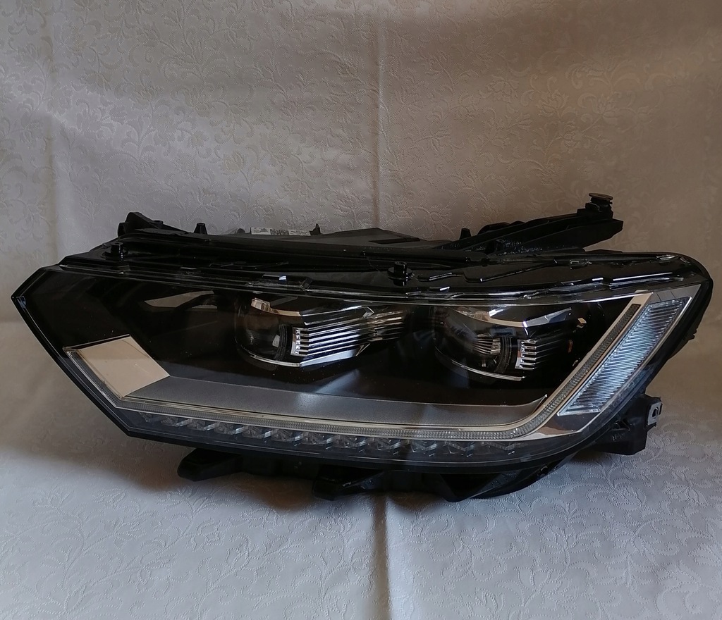 vw passat b8 full led faro izq. (#)