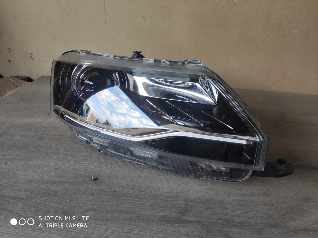 skoda rapid lift faro der.. xénon led 5jb941016c (#)