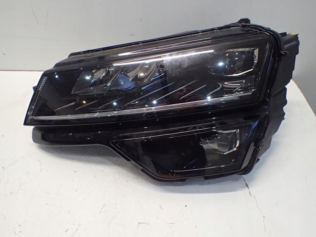  faro delantero izq. skoda karoq 17 full led (#)