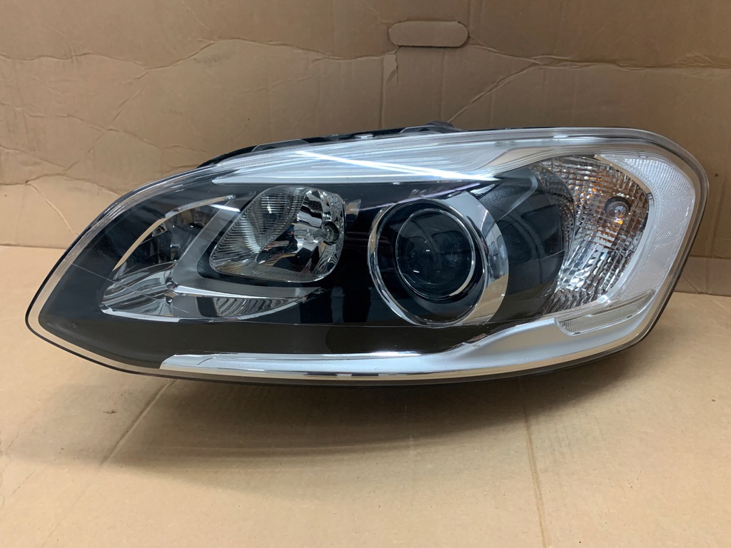 volvo xc60 lift 14 17 izq. faro xénon (#)