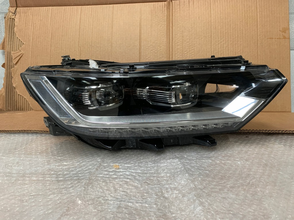 vw passat b8 der.. faro full led (#)