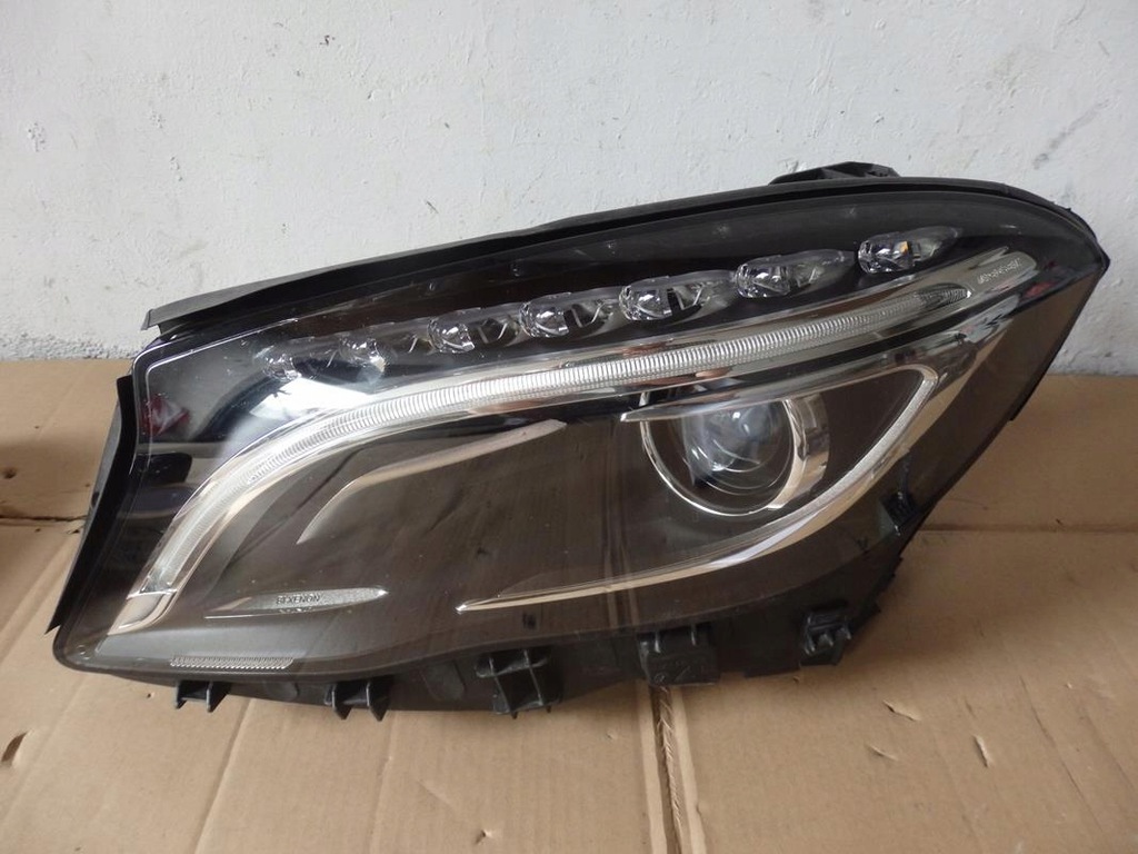  faro bixenon izq. delantero mercedes w156 gla compl. (#)