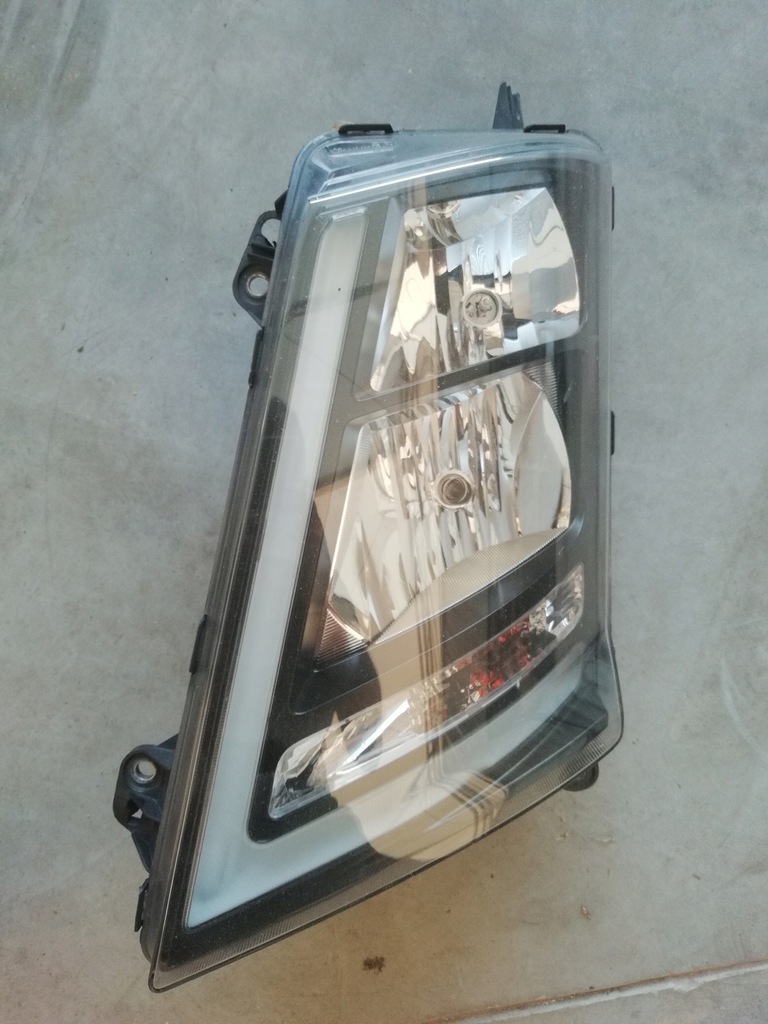izq. faro volvo fh4 original reflrktor delantero (#)