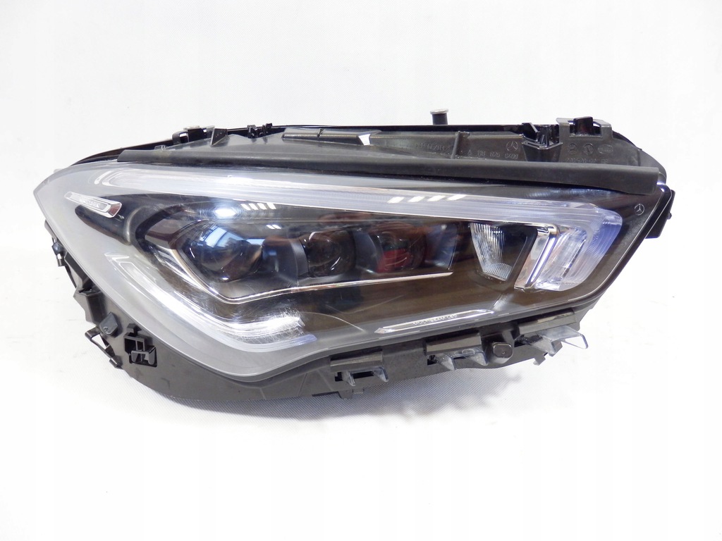  faro der.. delantero mercedes c118 x118 a1189063200 (#)