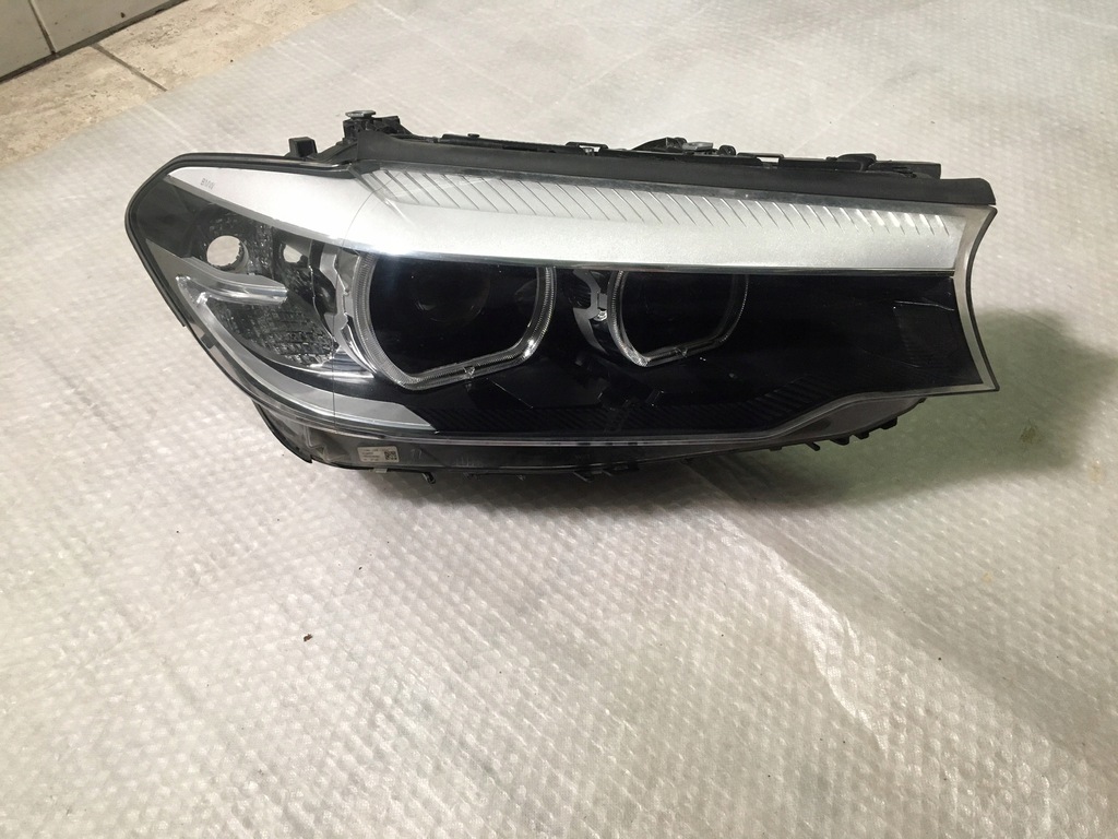 bmw 5 g30 g31 faro full led der.. 8499112 (#)