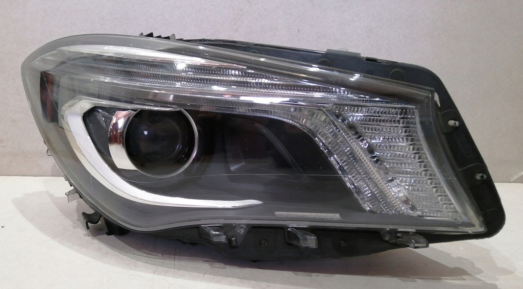  faro der.. delantero mercedes cla c117 x117 bi xenon (#)