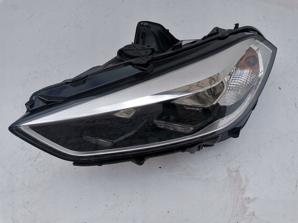 bmw f40 2019 estandar h7 led izq. original (#)
