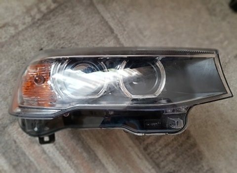 bmw x3/x4 f25/f26 faro der.. delantero usa lift (#)