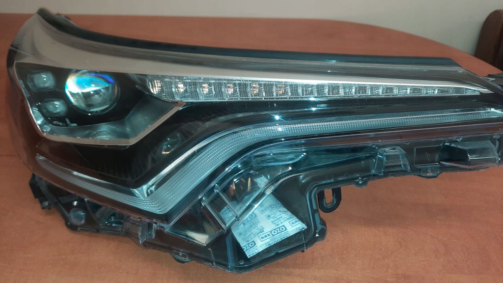 chr faro der.. full led 81110 f4170 00 (#)