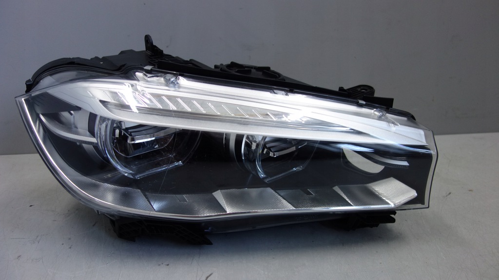 bmw x5 f15 faro delantero der.. 7471348 (#)