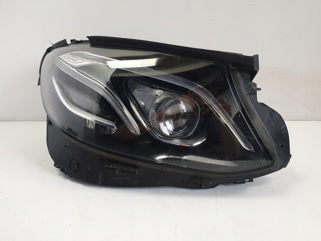 mercedes w238 coupe delantero faro der.. led (#)