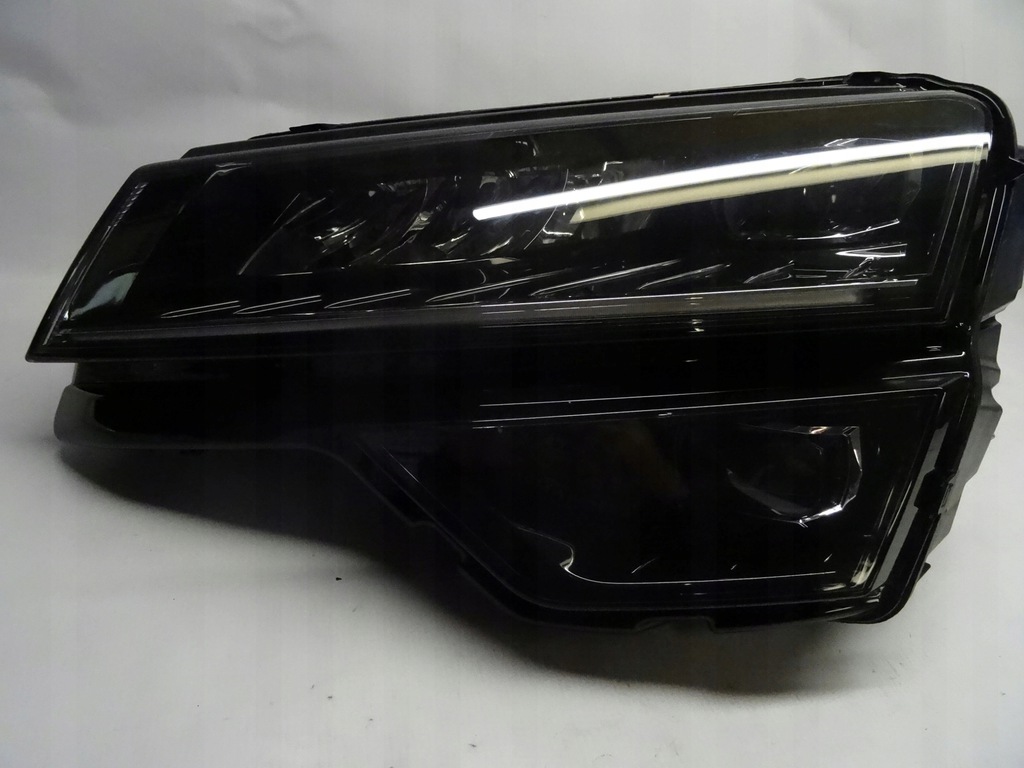 skoda karoq rflektor full led izq. 57b941015b (#)
