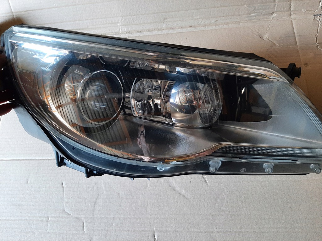 bi xenon torsional vw tiguan - 07do2011 (#)