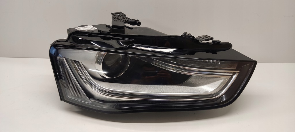 a4 b8 lift 8k0 faro der.. xénon   led (#)