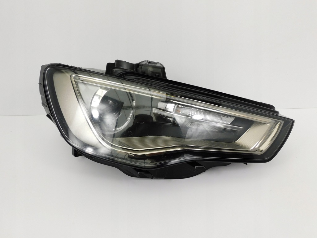 audi a3 s3 8v0 faro der.. sedan xénon 8v0941006c (#)