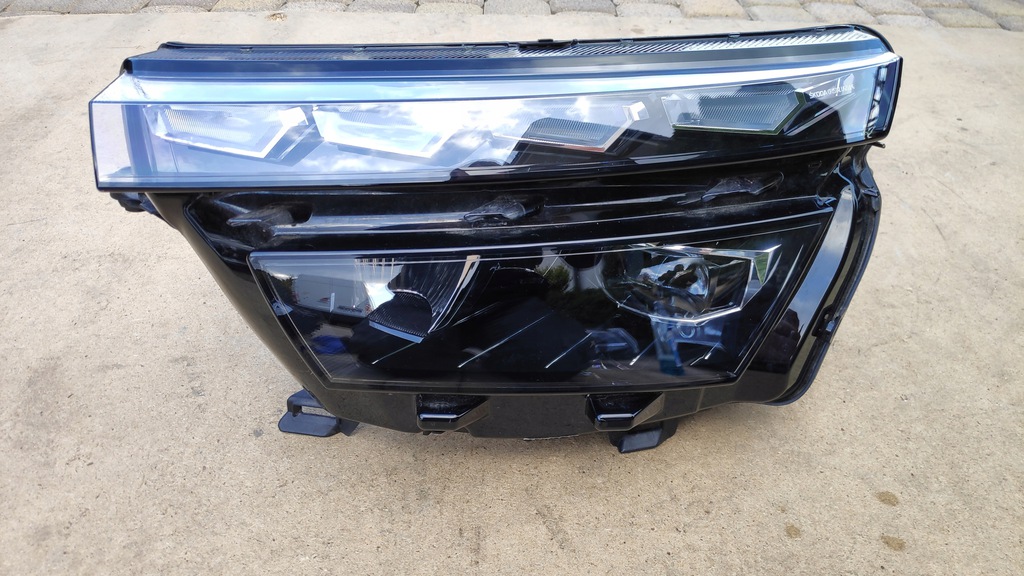 skoda kamiq 19 full led delantero frente izq. (#)