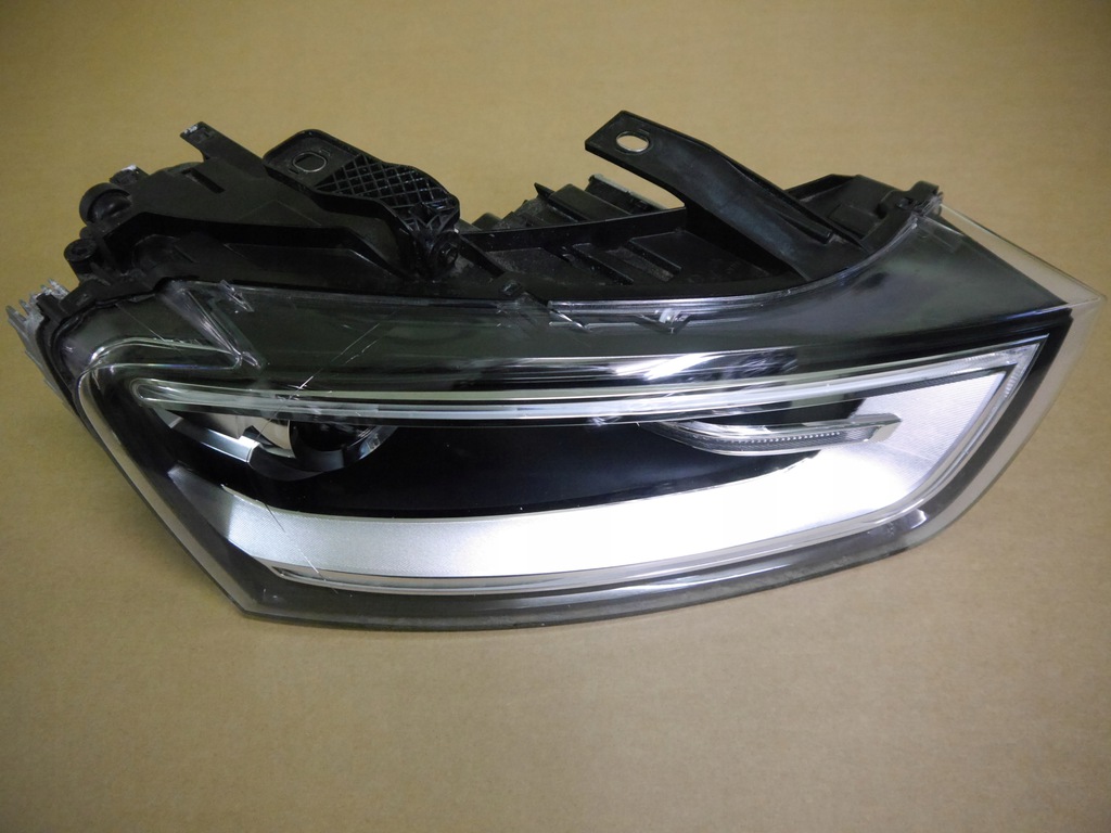 audi q3 8u faro xénon der.. 8u0941006 (#)