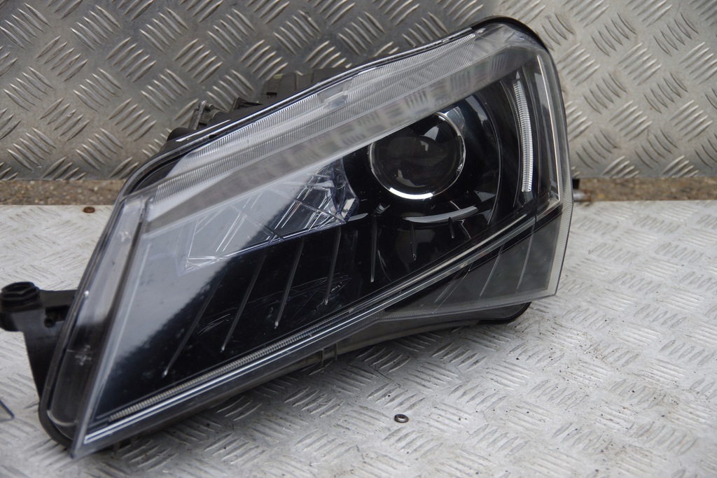  faro compl skoda superb iii (#)