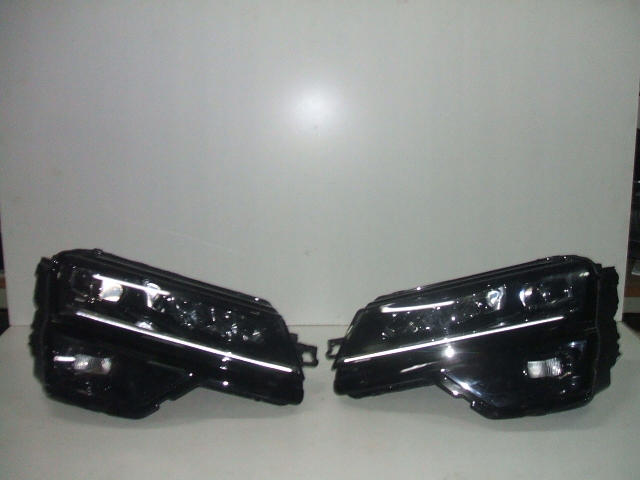 skoda karoq faro izq. der.. full led (#)