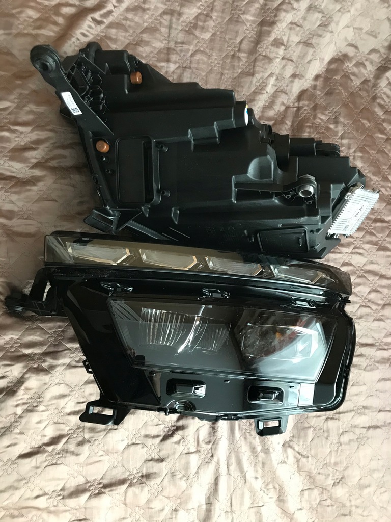 lote faros skoda kamiq fullled led izq. der.. eu (#)