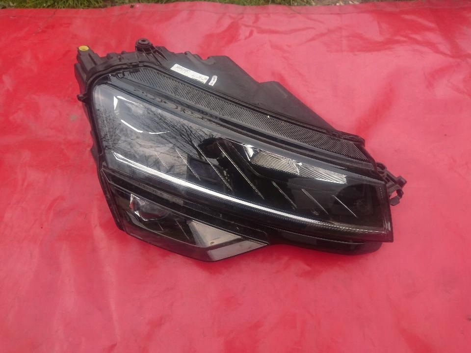 skoda karoq full led der.. compl original (#)