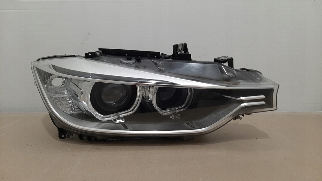 bmw f30 bi xenon der.. faro  (#)
