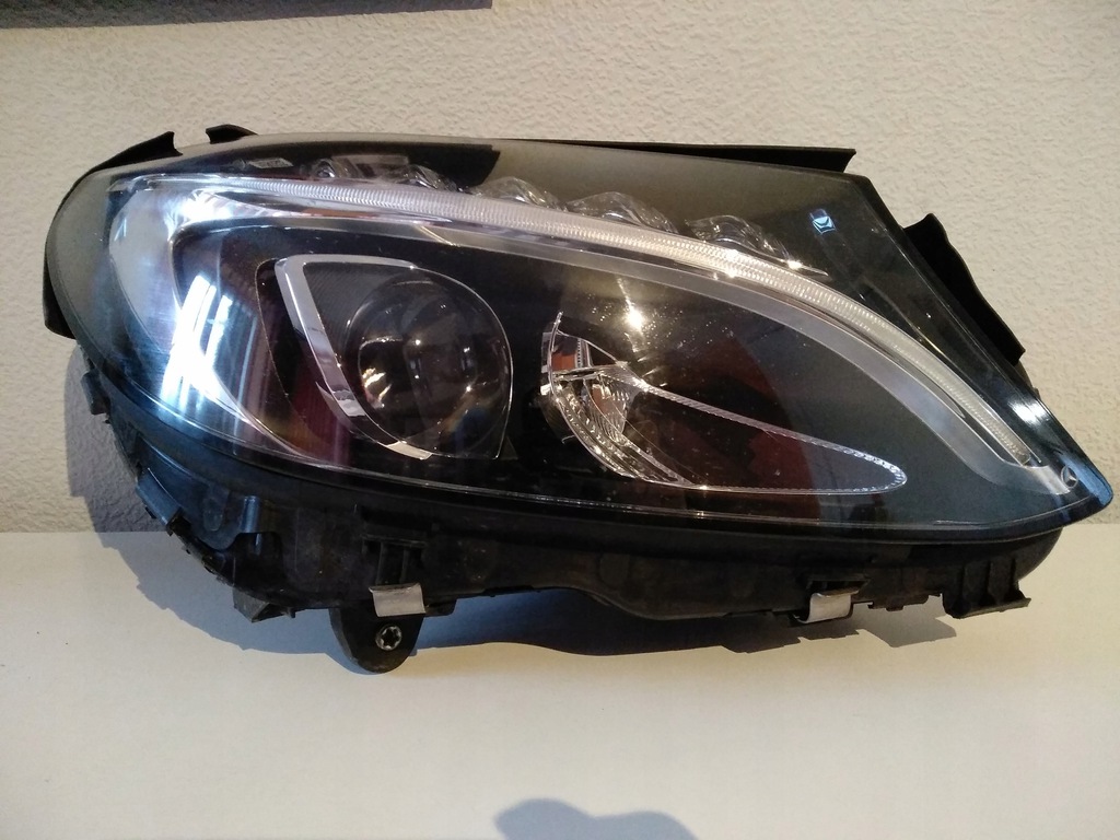  faro der.. led mercedes w205 c clase (#)