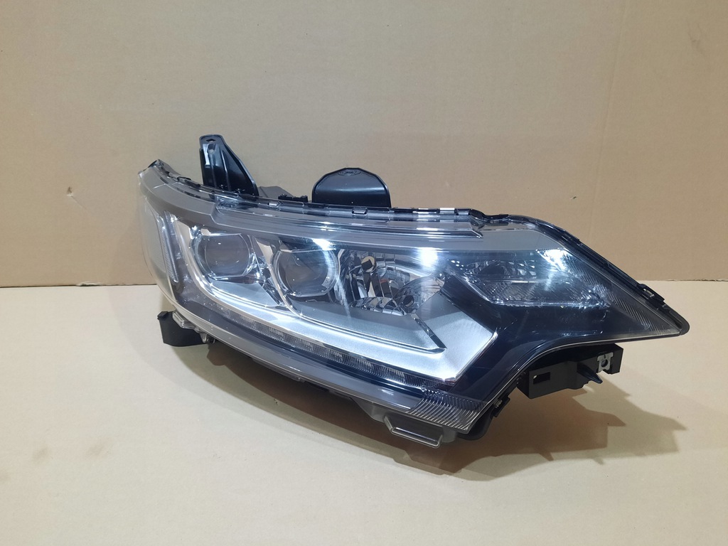 outlander.. iii 15 der.. faro full led org europa (#)