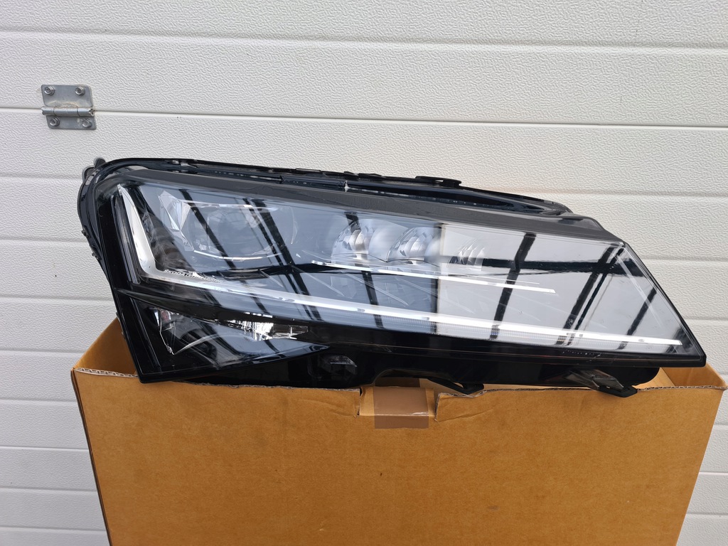 superb iii lift faro der.. led lote 3v1941016d (#)