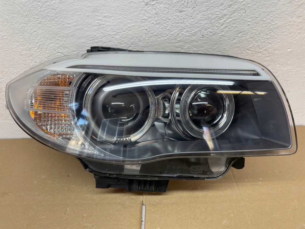  faro der.. bmw 1 e87 lift bi xenon   (#)