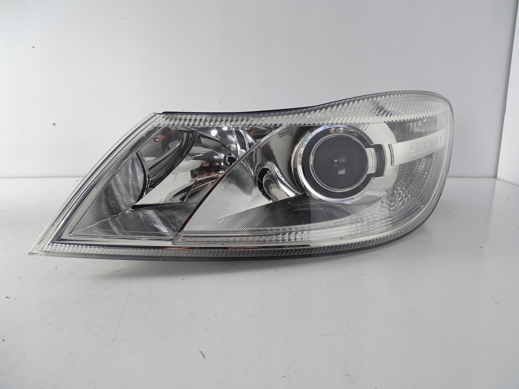  faro delantero izq. skoda octavia ii 2 xénon lift (#)