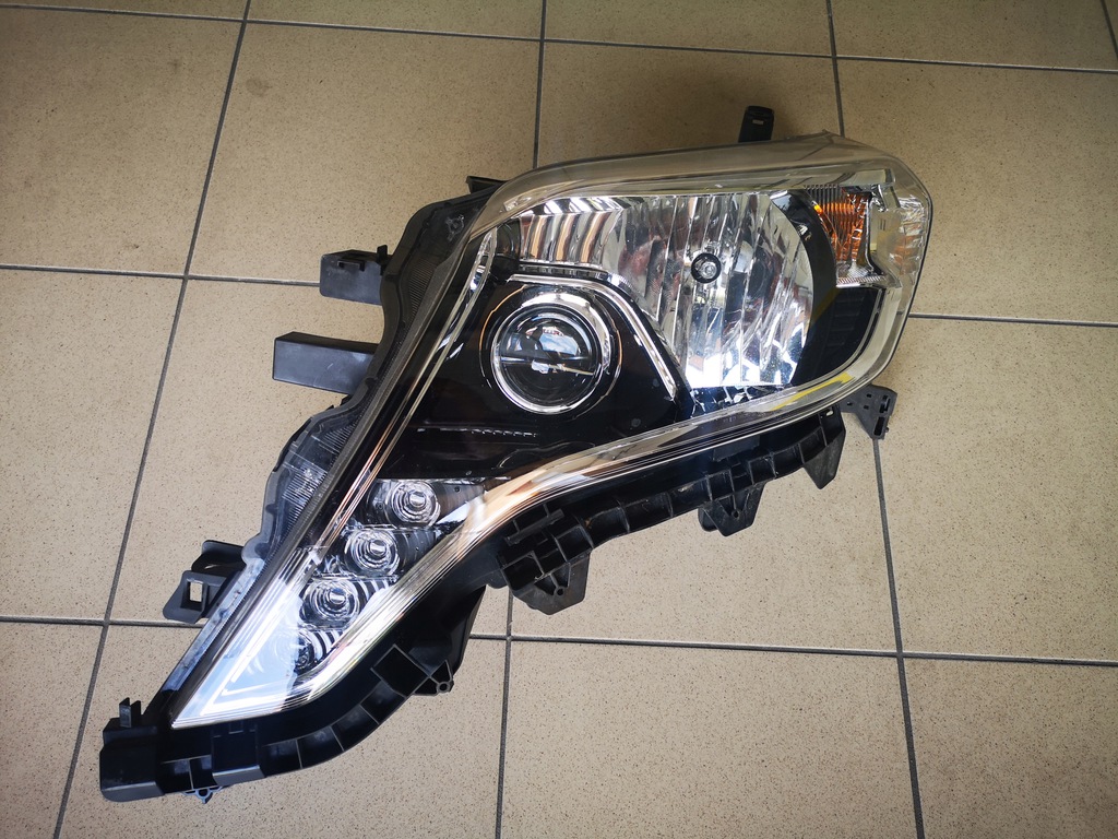 land cruiser  150 faro xenon izq. europa (#)