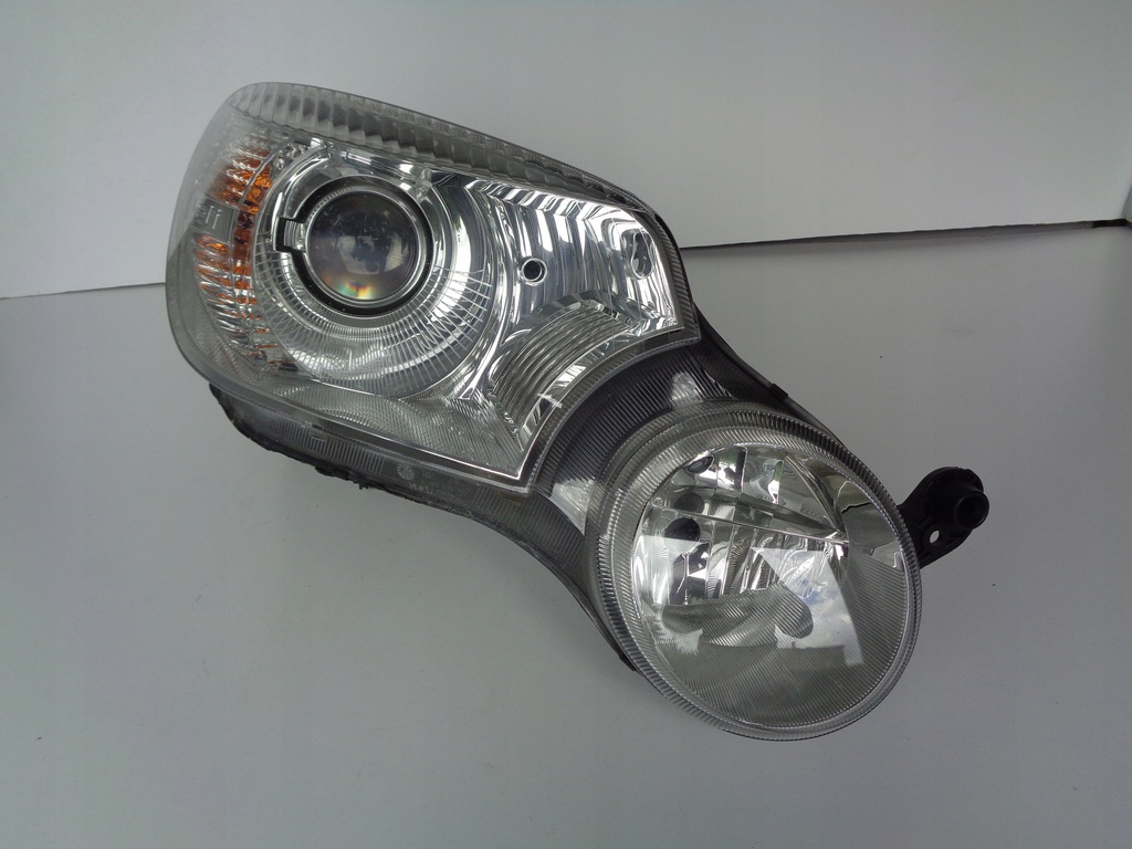  faro der.. skoda yeti 5l 08 13 xénon (#)