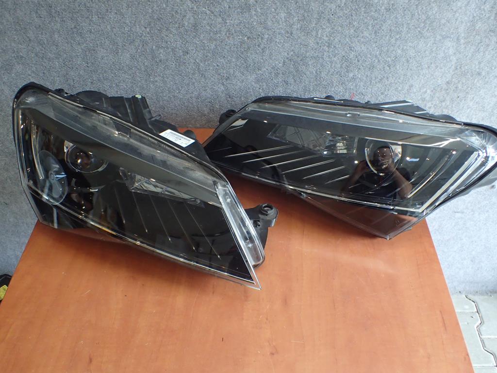  faro delantero der.. skoda superb iii bi xenon skr (#)