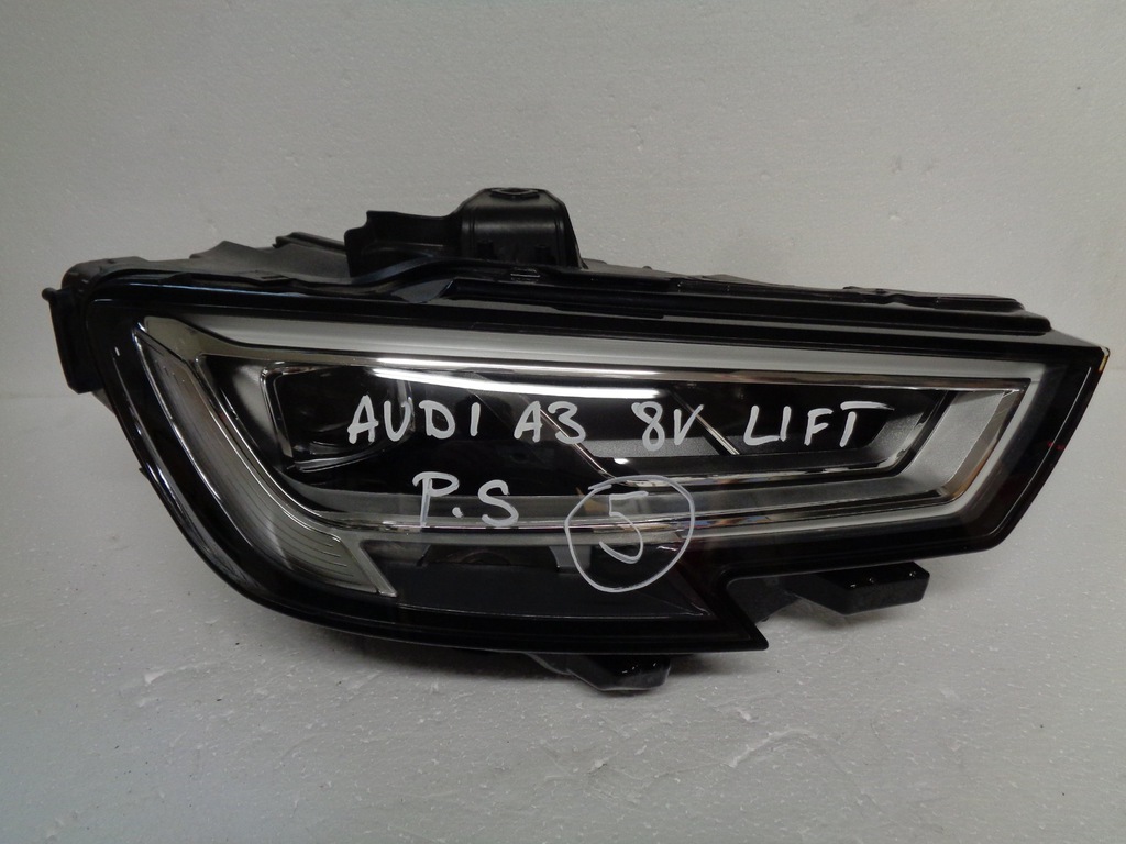 audi a3 8v lift faro full led matrix 8v0941034c (#)