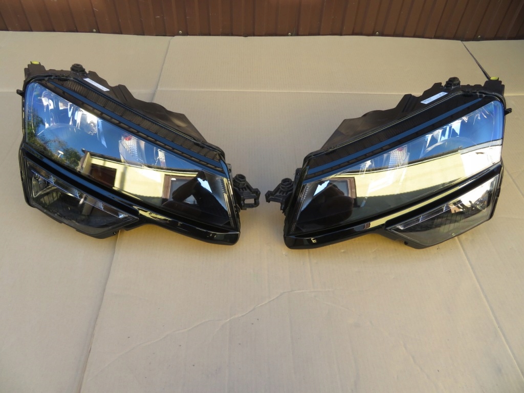  faro izq. der.. skoda karoq led   (#)