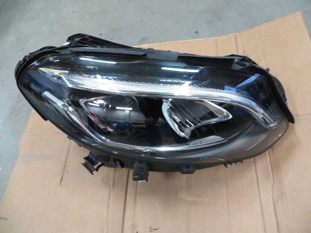 mercedes b clase 246 a2469063401 faro  (#)