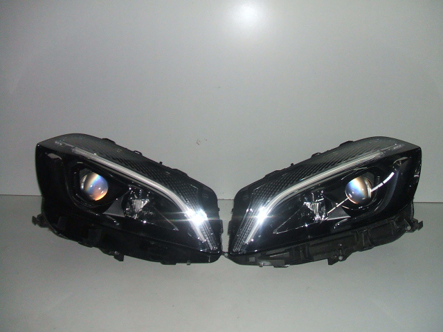 mercedes a clase a176 faro der.. izq. full led (#)