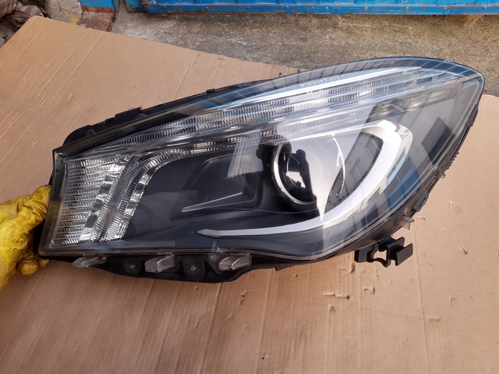 mercedes cla w117 izq. faro xénon (#)