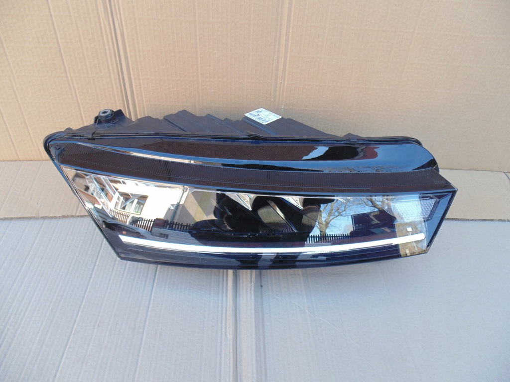  faro skoda octavia iv 5e4941016 der.. (#)