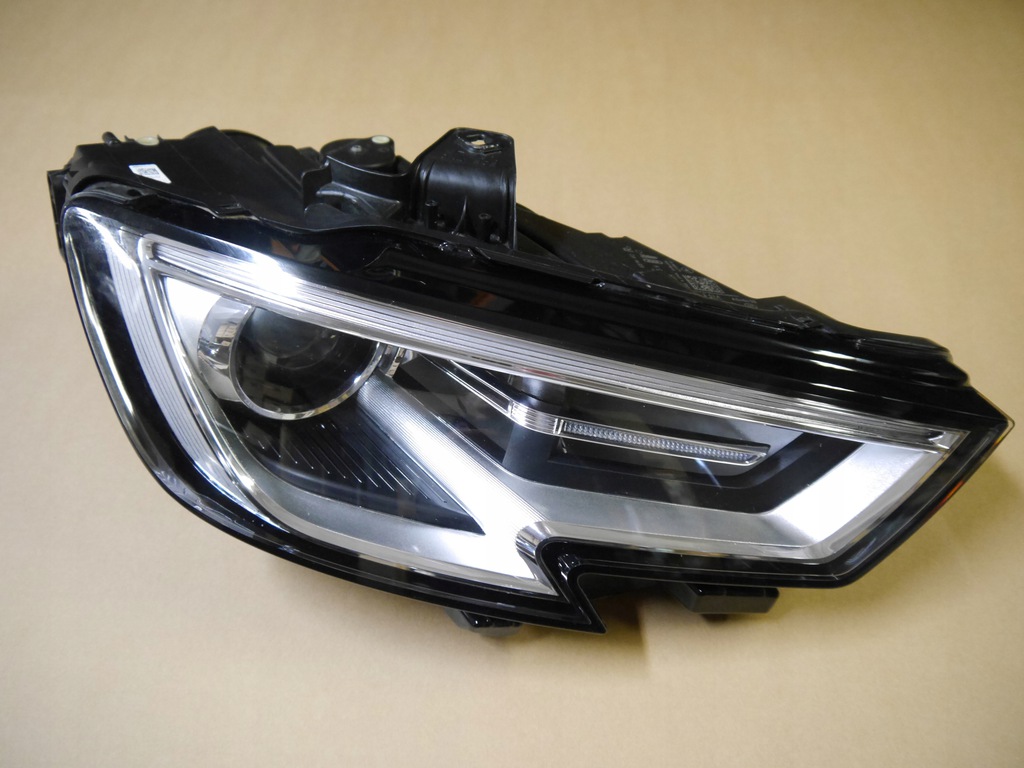 audi a3 8v faro xénon led 8v0941006h (#)