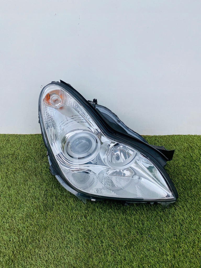  faro der.. mercedes w219 cls uzbrojona original eu (#)