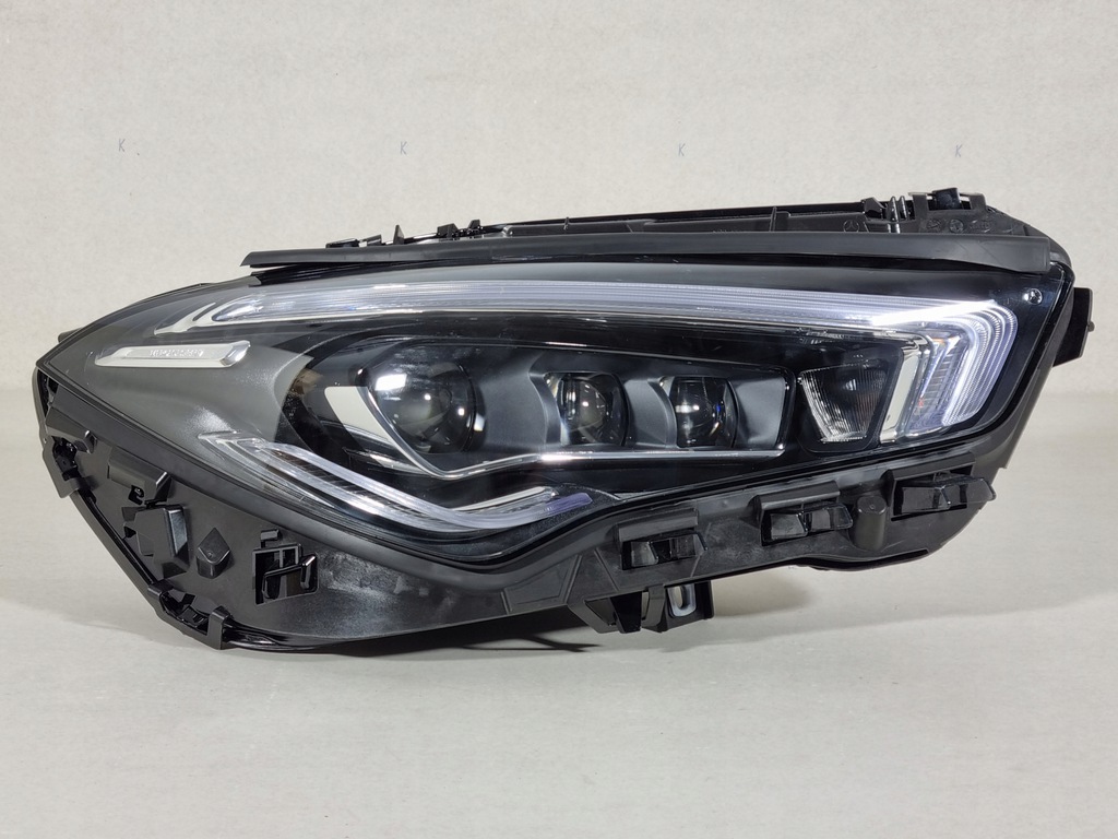 mercedes cla w118 faro der.. multibeam full led (#)