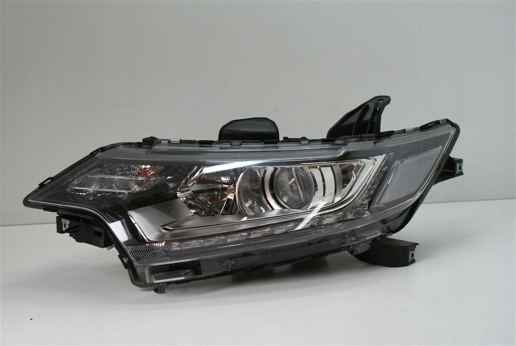 outlander.. iii lift 16r izq. faro lentilla led (#)
